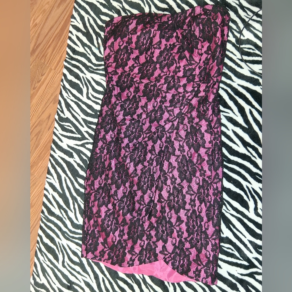 Wet Seal Strapless Dress with Black Lace and Pink Base